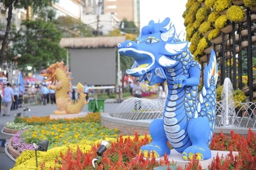 Tưng bừng khai mạc đường hoa Nguyễn Huệ ảnh 13 Tưng bừng khai mạc đường hoa Nguyễn Huệ ảnh 13