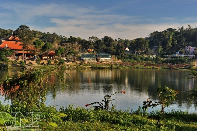 Nên thơ núi Cấm ảnh 5 Nên thơ núi Cấm ảnh 5