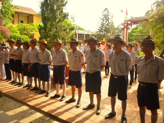 Tham gia xây dựng xã hội tốt đẹp ảnh 1 P1080452.jpg