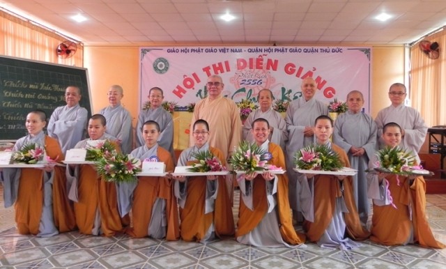 Hoi thi dien giang1.JPG