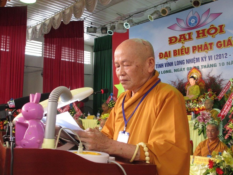 5.HT.thích Như Tước khai mạc đại hội.jpg