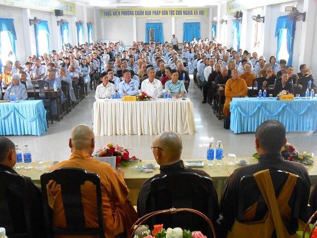 Phan ban huong dan Phat tu1.JPG