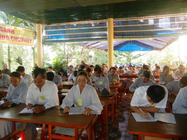 Hội thi giáo lý cư sĩ Phật tử tại Sơn Tịnh ảnh 1 cu si quang ngai.jpg