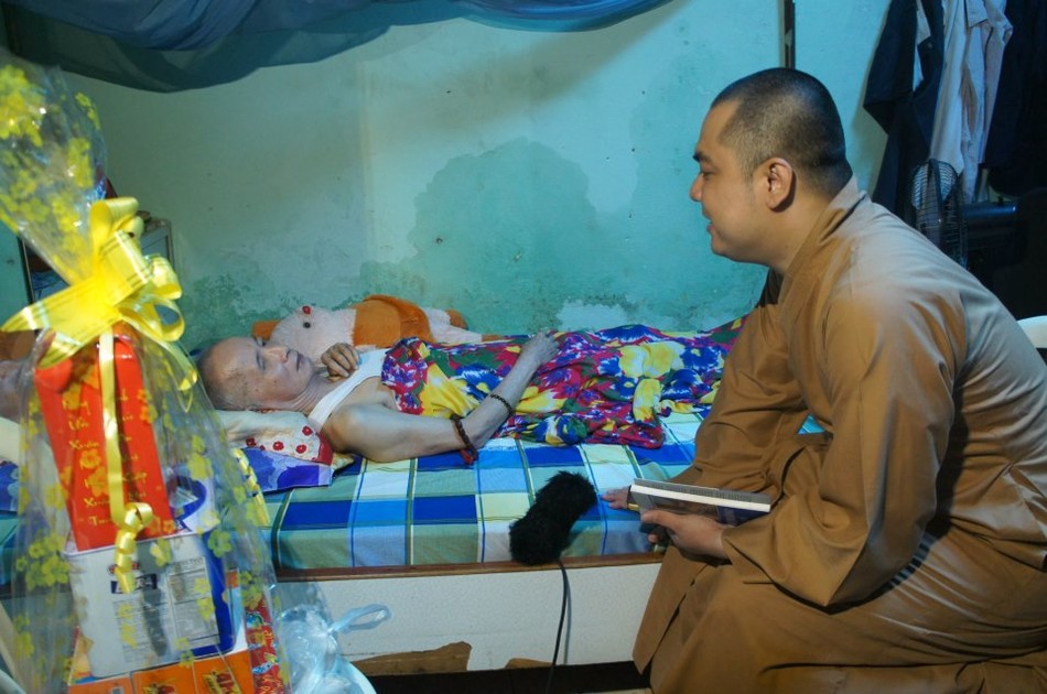 Chuyện thầy Triệu & tấm lòng người trẻ Sài thành ảnh 2 Thay Tran Van Trieu.jpg