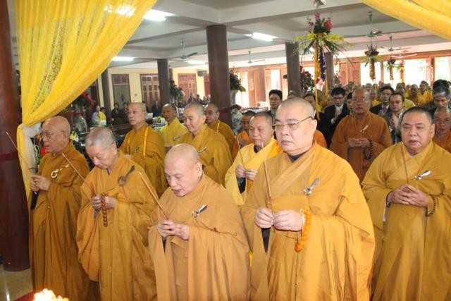 Lễ húy kỵ lần thứ 8 Đức Đệ nhị Pháp chủ GHPGVN ảnh 2 img_6309_640x427_jpg.jpg