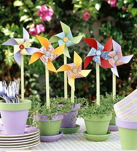 Chong chóng yêu thương ảnh 1 chong chong.jpg