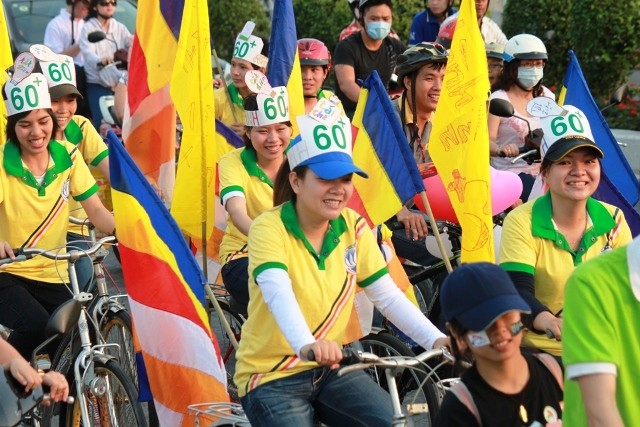 dap xe vi mau xanh30.JPG