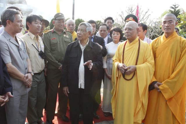 BTS GHPGVN tỉnh TT-Huế viếng Nghĩa trang liệt sĩ ảnh 2 Hue 2.jpg