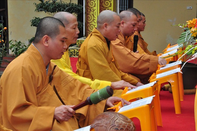 Ban Hoằng pháp GHPGVN TP.Hà Nội yểm trợ thí sinh ảnh 4 5chuabang.jpg