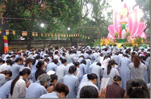 Đồng Nai: Chùa Phước Viên khai kinh, tắm Phật ảnh 3 PVtamphat4.jpg