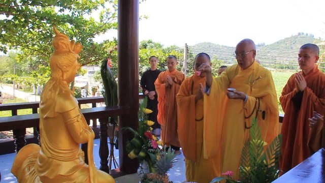 Bửu Sơn tự an vị tôn tượng nhị vị Bồ-tát ảnh 3 buuson10.jpg