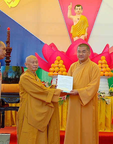 Kiên Giang tổ chức Đại lễ Phật đản ảnh 20 Kiên Giang tổ chức Đại lễ Phật đản ảnh 20