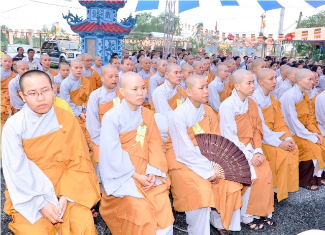 Đại lễ Phật đản tại quận Thủ Đức ảnh 2 wthuduc04.jpg
