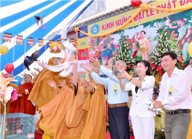 Đại lễ Phật đản tại quận Thủ Đức ảnh 11 wthuduc16.jpg