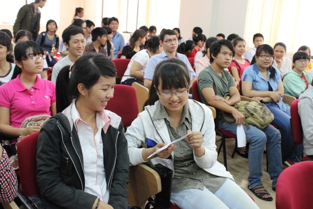 ỨNG VIÊN TRAO ĐỔI.JPG