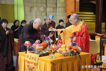 Các tự viện tổ chức lễ vía Bồ-tát Quan Âm ảnh 11 h11.jpg