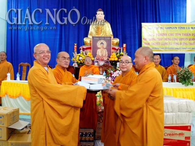 Ban Hoằng pháp T.Ư thăm trường hạ 7 tỉnh miền Tây ảnh 19 Tr²_ng h_ T_ =_nh S_c t_ Quan -m - Ca Mau (5).jpg