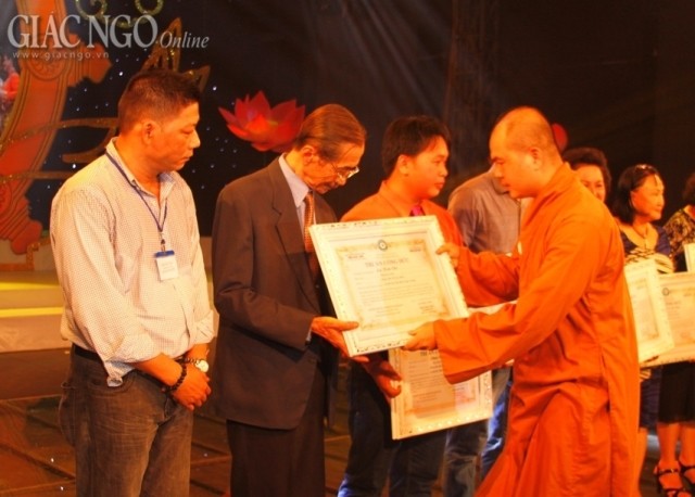 hinh tu thien (4).jpg