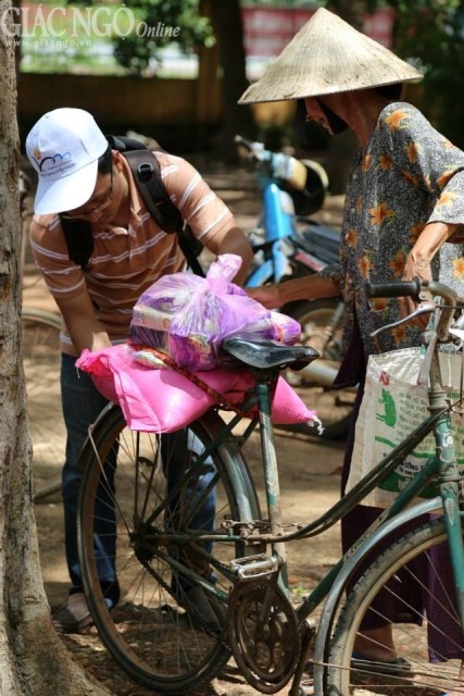 Từ thiện Gieo Duyên chia sẻ yêu thương ảnh 1 ngoc tran2.jpg