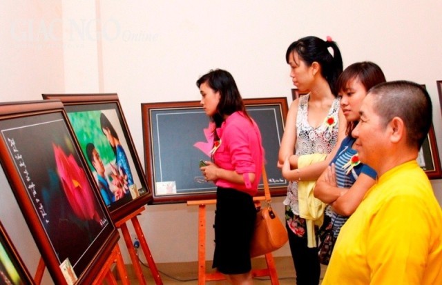 Hoạt động ý nghĩa của Hội Hữu nghị VN - Campuchia ảnh 6 bong me4.jpg