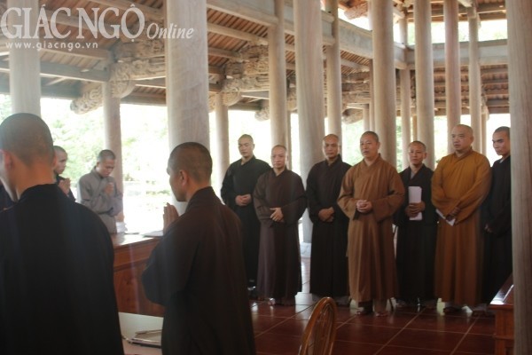 Giới đàn Nghệ Tĩnh khảo hạch giới tử ảnh 1 khao hach 1.jpg