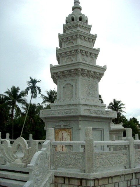 Bảo tháp Chân Nguyên ảnh 1 hinh 24.jpg