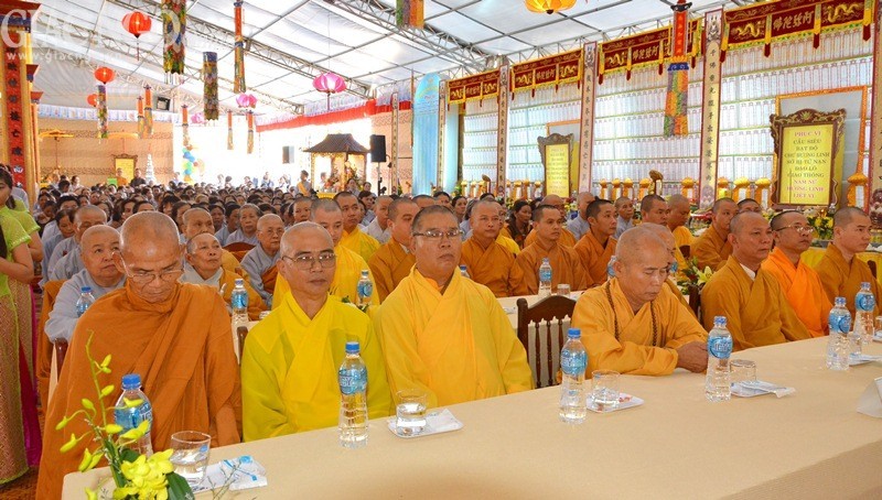 Đại lễ cầu siêu các nạn nhân tai nạn giao thông ảnh 3 anh 4.jpg