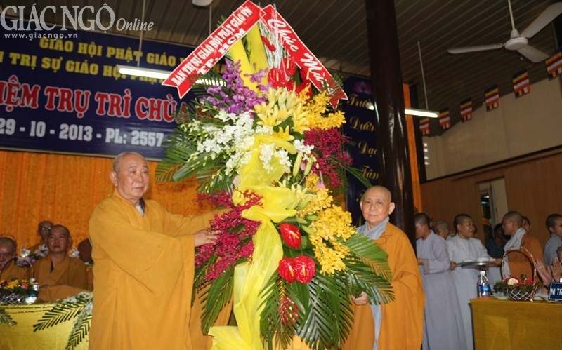 TP.HCM: Bổ nhiệm trụ trì tổ đình Sắc tứ Huệ Lâm ảnh 1 xuanphuc1.jpg