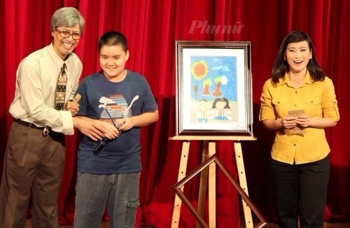 Đêm diễn ấm tình người… ảnh 4 Dem kich 4.jpg