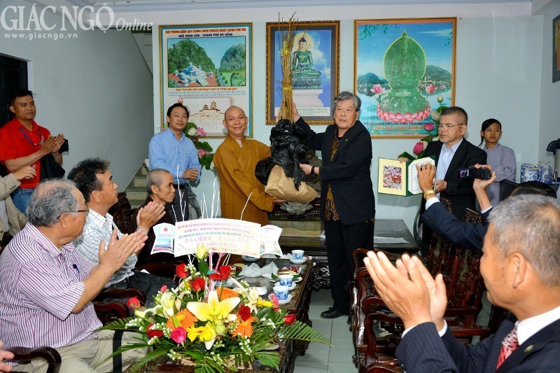 Phái đoàn Tổ chức Sakura thăm chùa Quan Thế Âm ảnh 2 HT (3).jpg