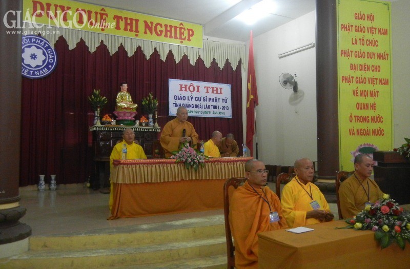 1QNgai04.jpg