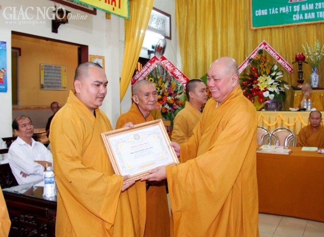 Huyện Nhà Bè tổng kết công tác Phật sự 2013 ảnh 5 nhabe10.jpg