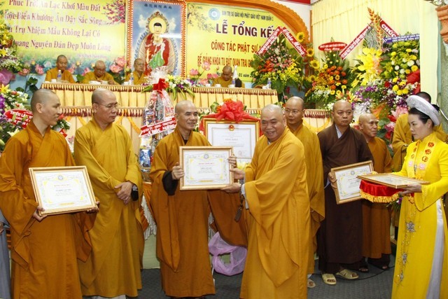 Thủ tướng tặng bằng khen HT.Thích Thanh Sơn ảnh 6 vgiang22.jpg