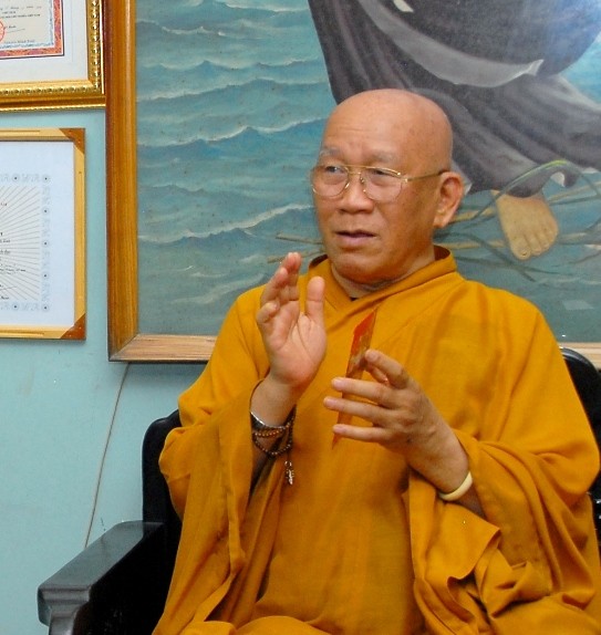 Thầy Niệm Chùa Pháp Hoa - Khám Phá Hành Trình Hoằng Pháp Và Những Đóng Góp Tâm Linh