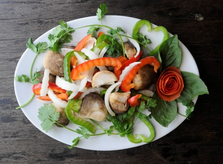 4. Nấm xào lăn.JPG