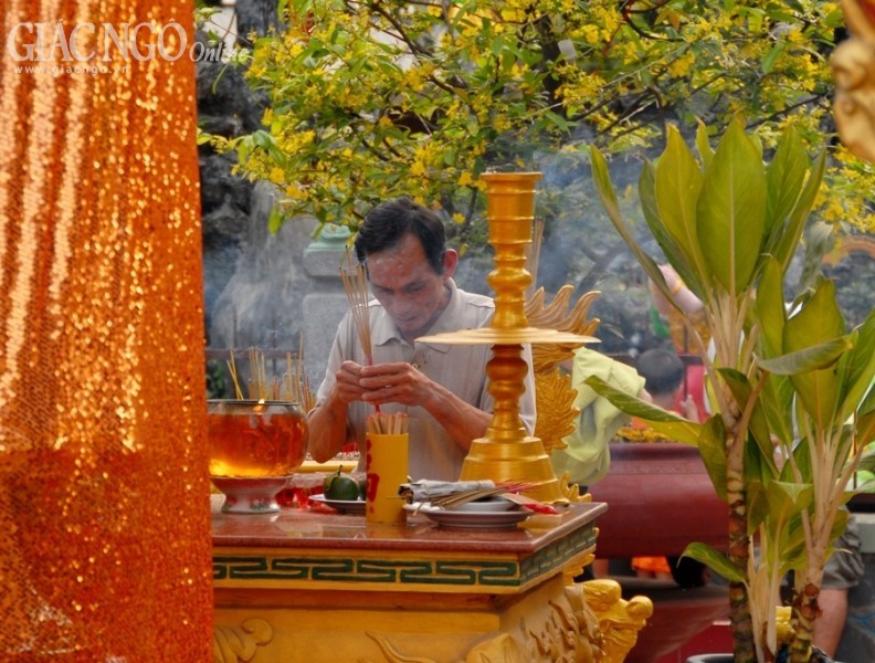 Chùm ảnh: Rằm tháng Giêng dâng nén tâm hương ảnh 7 BTN_0052.jpg