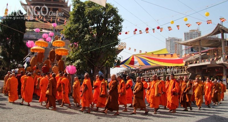 PG Nam tông tưởng niệm Đức Tổ sư Minh Đăng Quang ảnh 5 1 nam tong 1.jpg