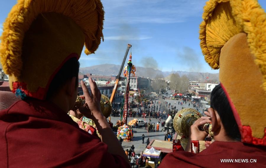 Tây Tạng: Diễu hành mừng Lễ Bengqin ở Lhasa ảnh 7 Ảnh 6.jpg
