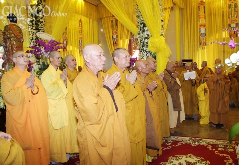 Tới 16g chiều 31-3, đã có 500 đoàn viếng tang ảnh 14 1 chieu30.jpg