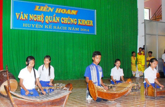ảnh kèm Liên hoan quần chúng huyện Kế Sách.JPG