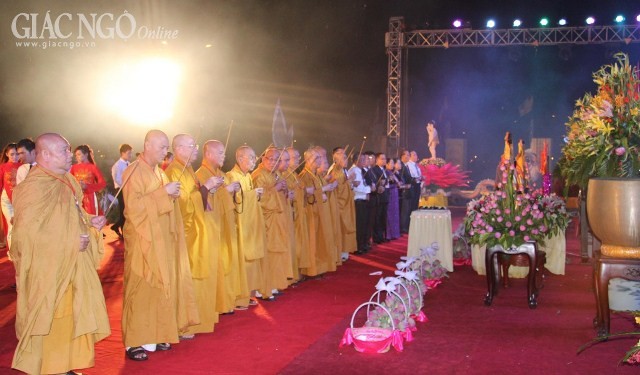 vesak binh duong (40).jpg