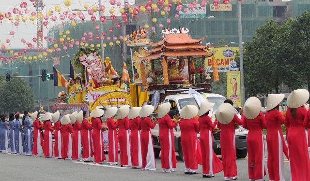 vesak binh duong (8).jpg