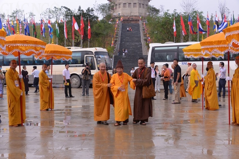 ht duc nghiep.jpg