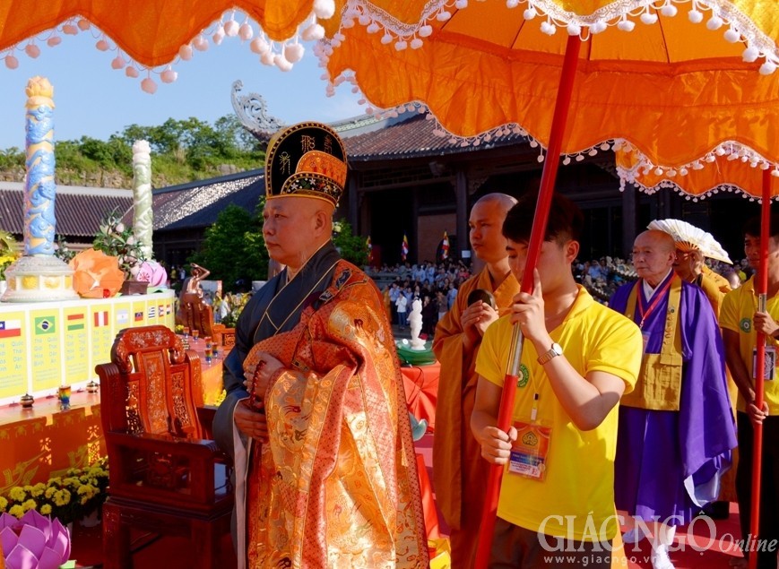 Vesak 2014: Cầu quốc thái dân an theo nghi lễ 3 miền ảnh 3 BTN_0120.jpg