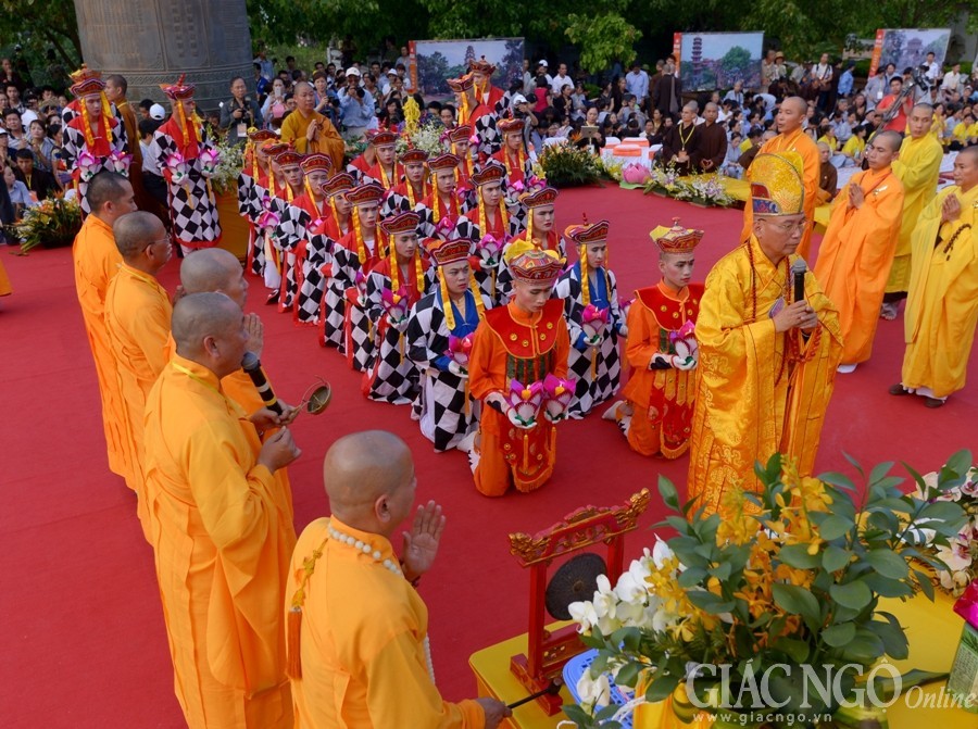 Vesak 2014: Cầu quốc thái dân an theo nghi lễ 3 miền ảnh 13 BTN_0260.jpg