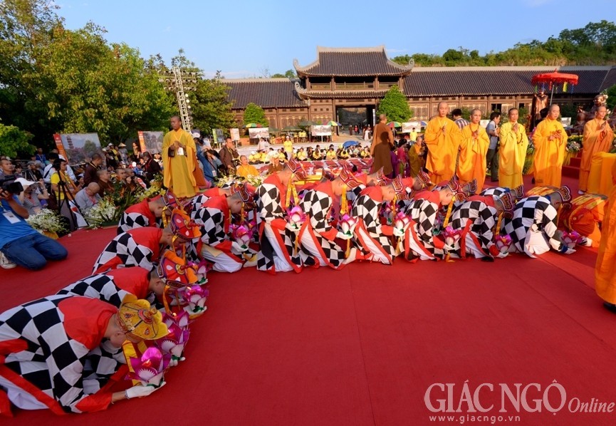 Vesak 2014: Cầu quốc thái dân an theo nghi lễ 3 miền ảnh 14 BTN_0289.jpg
