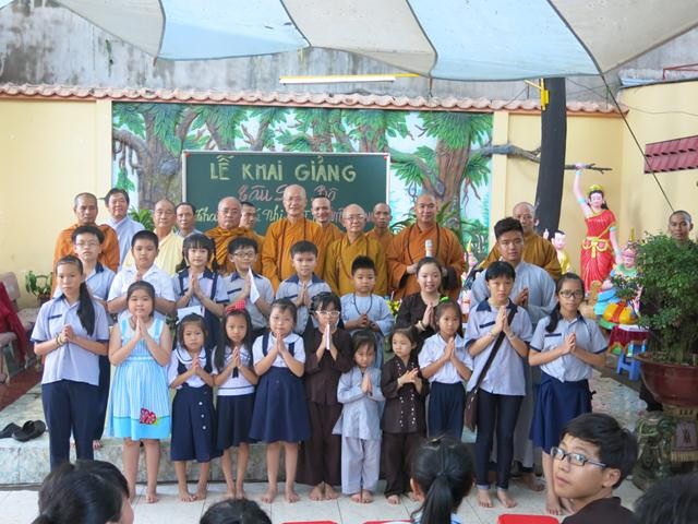 Chùa Huyền Trang ra mắt CLB Thanh thiếu nhi Phật tử ảnh 1 HT6.jpg