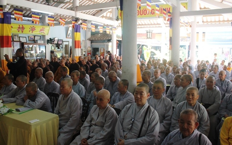 Đồng Tháp: Bế mạc khóa bồi dưỡng hành chánh trụ trì ảnh 2 ket khoa 2.jpg