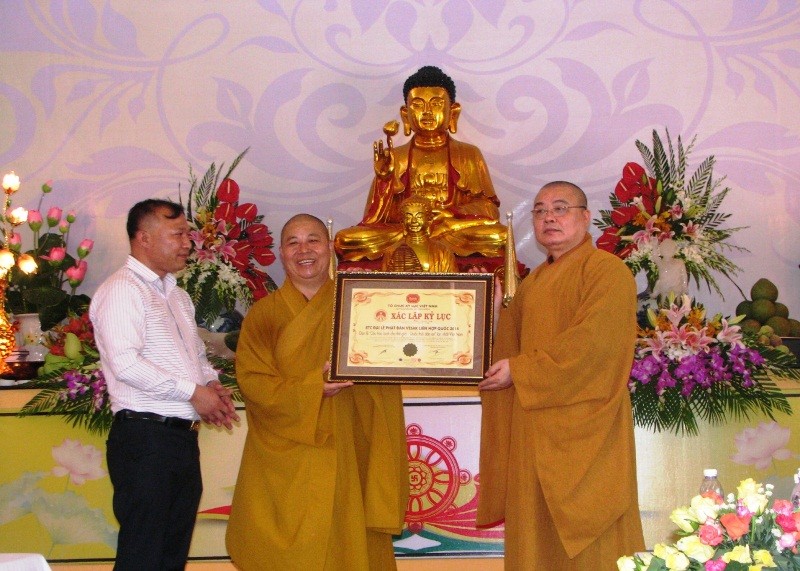 1nghe an 2.jpg