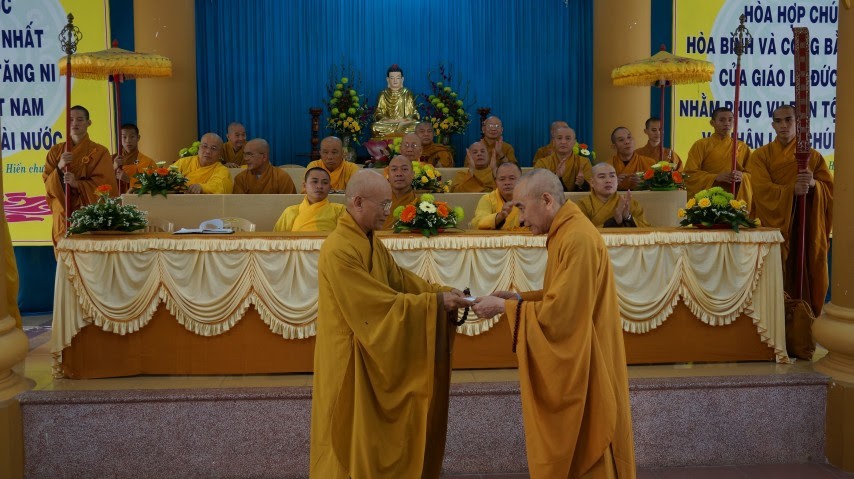 Ban Hoằng pháp T.Ư thăm trường hạ tỉnh Bình Định ảnh 4 bd 4.jpg